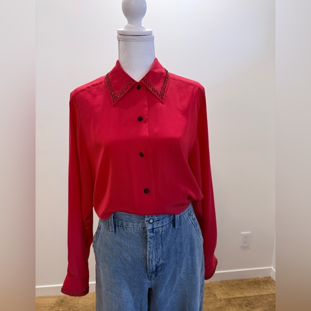 Vintage COMO Red Button Down Embroidered Business Casual Eclectic Grunge size 6
